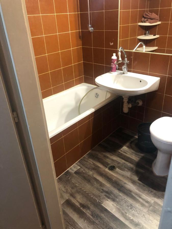 7Dab Apartment Bezeredj Contactless Self -Check-In Budapest Exterior photo