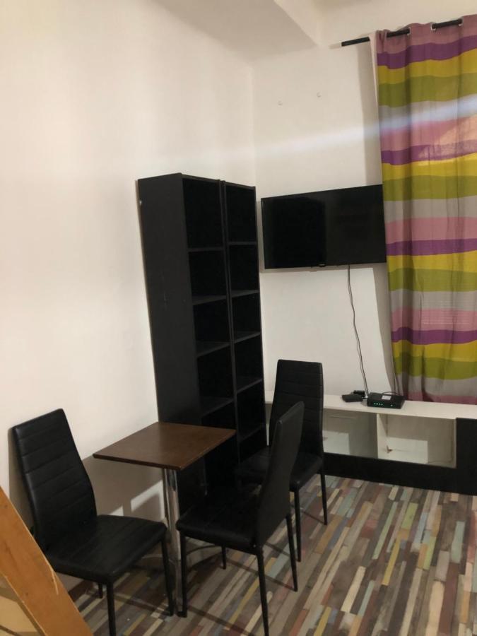 7Dab Apartment Bezeredj Contactless Self -Check-In Budapest Exterior photo